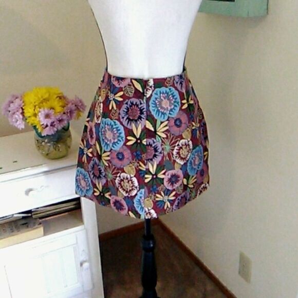 Tapestry Boho Mini Skirt - Picture 4 of 8